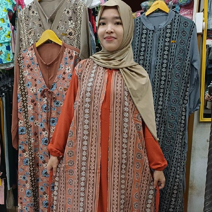 Gamis Cringkel Blazer Muslim Kekinian dengan Desain Elegan dan Warna Warm Orange Perfect untuk Tampi