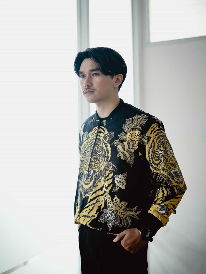 Jaket bomber batik motif Macan premium series