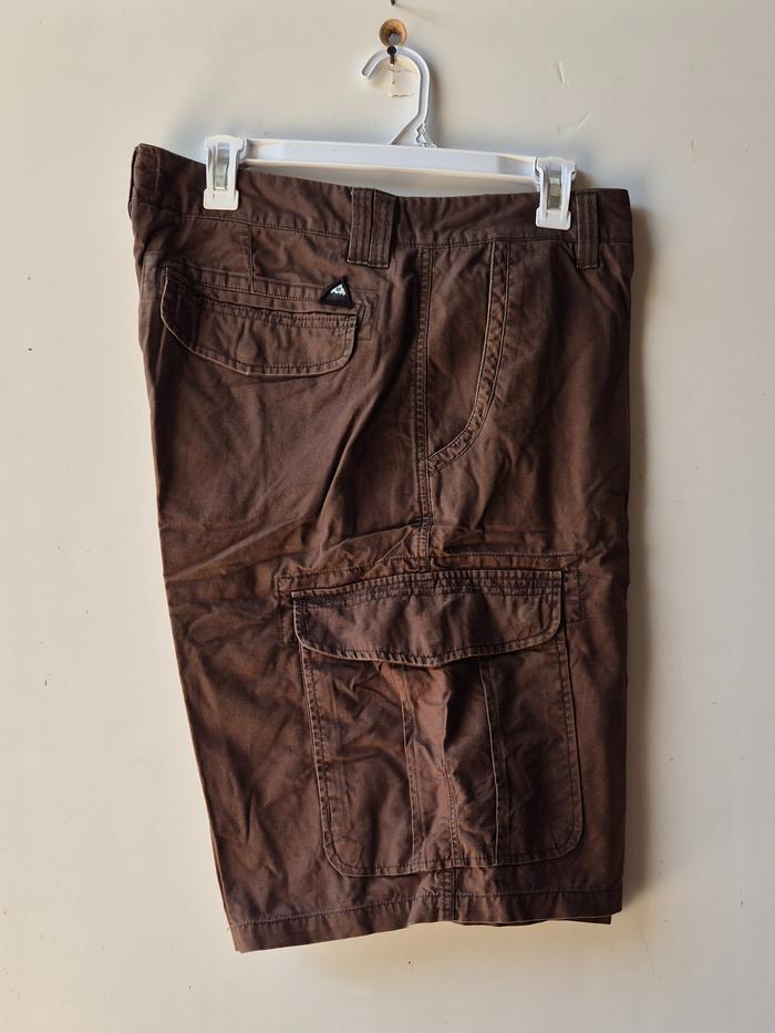 BURTON Cargo Pant Short Bermuda Celana Pendek Kargo Pria Size 37