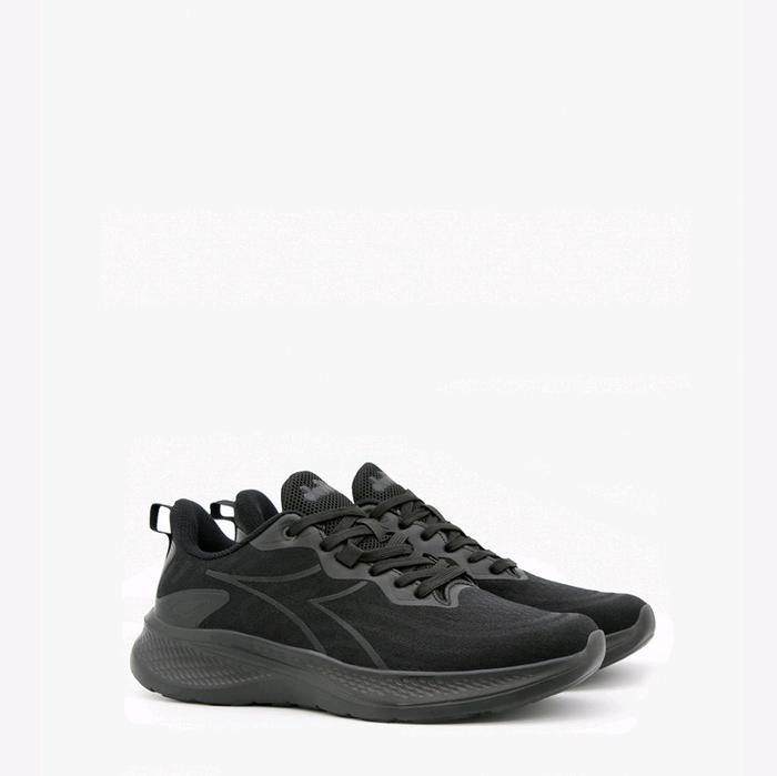 Diadora Napatula Men's Casual Shoes. Mono Black.  DIAX25F0602M. Sepatu Casual Pria Original