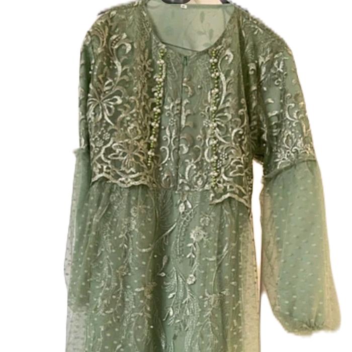 MAXY RAFIKA, GAMIS PESTA FULL BURKAT