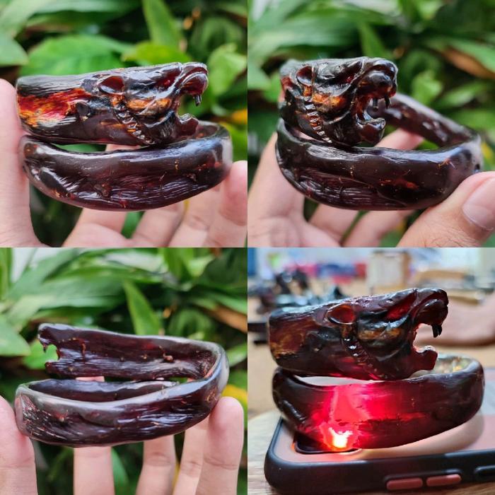 Gelang Akar Bahar Merah Kristal Tembus Cahaya Ukir Macan Asli Berkualitas / Akar Bahar Asli