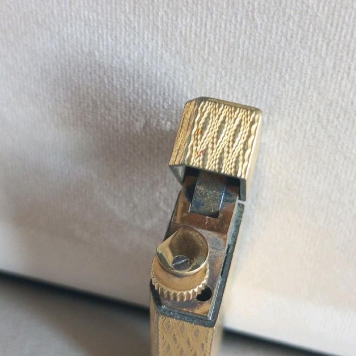 Cartier lighter Full Gold 18K Vintage - Aksesori Mewah untuk Penampilan Anda Elegan