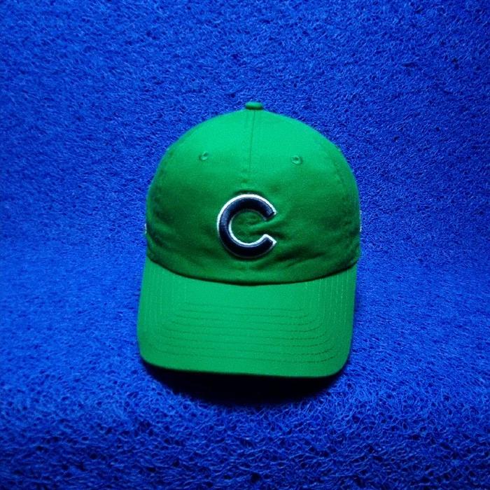 topi new era cap hijau logo c