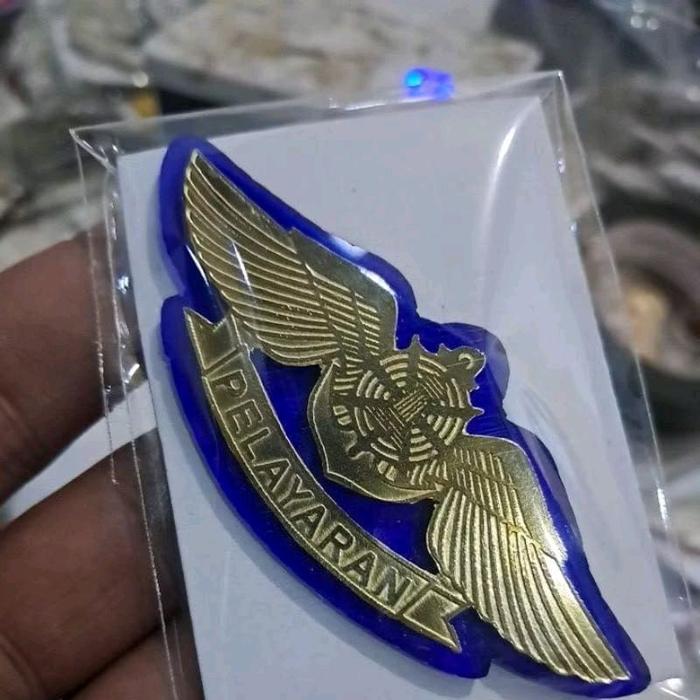 wing pelayaran smk akrilik biru