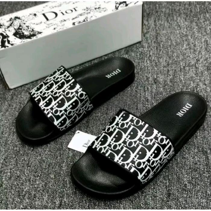 Piero Sandal Slop Pier Sendal Slip On Pria & Wanita Dewasa Trendy Hitam Shoes dengan Desain Elegan d