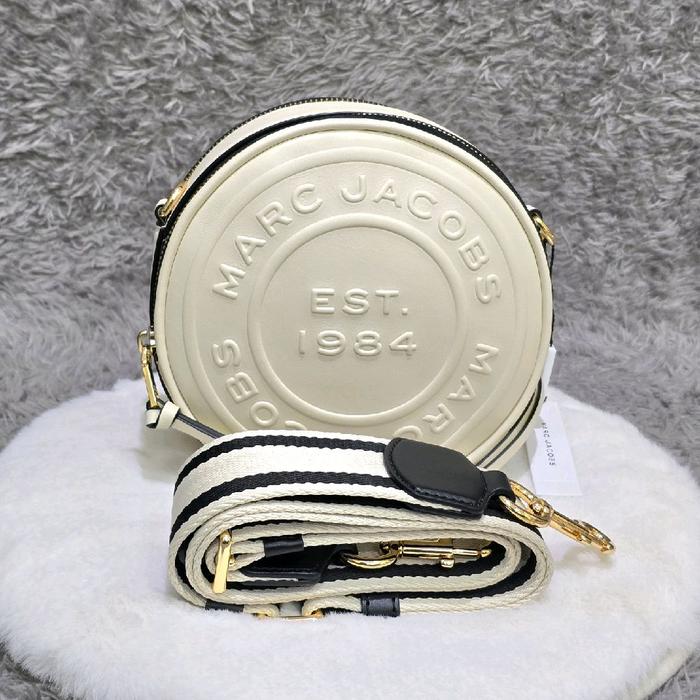(100% ORI) MJ SIGNET CIRCLE CROSSBODY BAG MARSHMALLOW