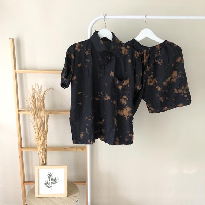 One Set Setelan Atas Bawah Pendek Tie Dye Pria Wanita Full Kancing