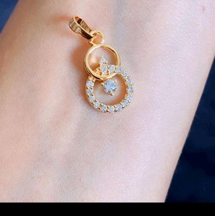 MAINAN KALUNG GANTUNGAN KALUNG