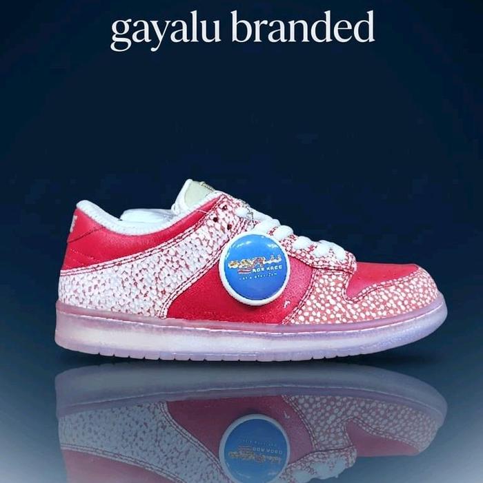 sneaker shoes gayalu branded low stingwater magic mushroom original