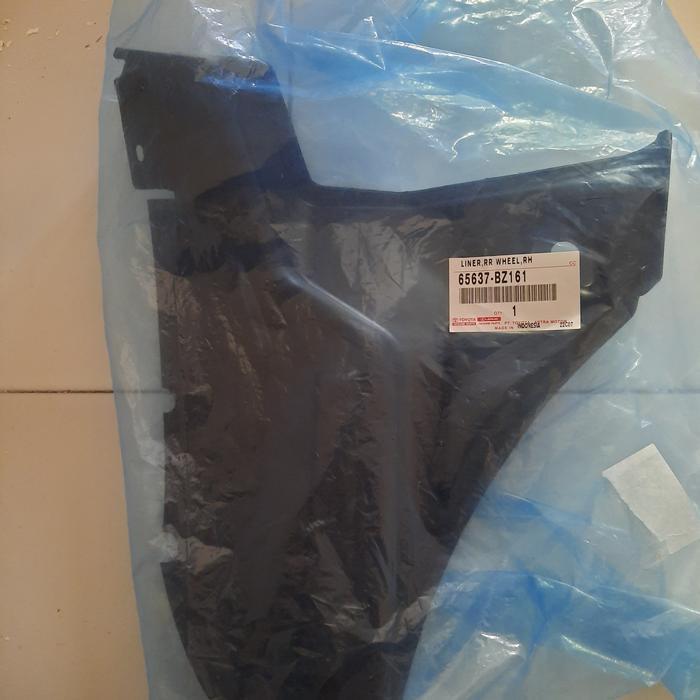 Liner Fender Spakbor Belakang Avanza Xenia 2012 2013 2014 2015