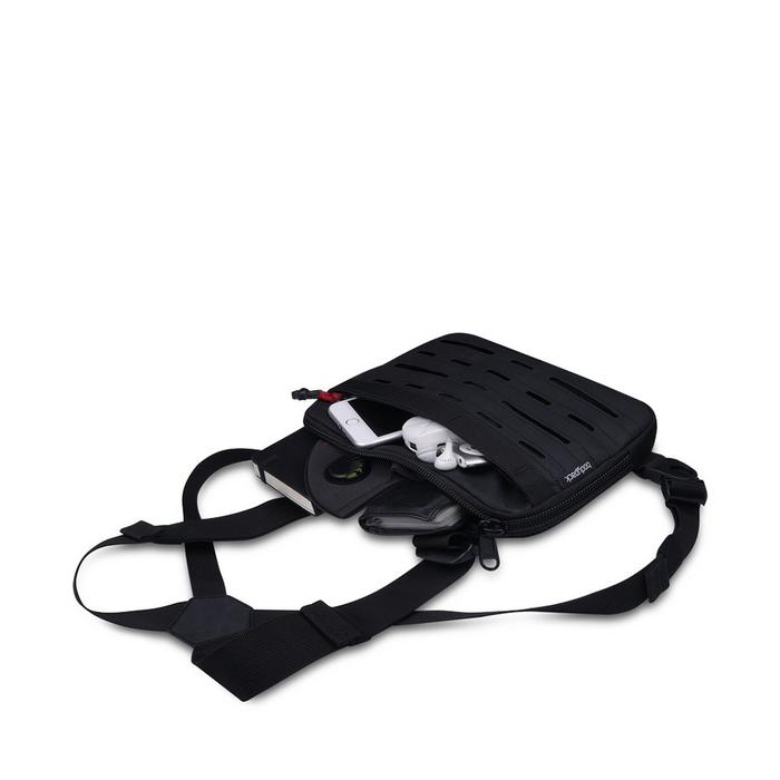 BODYPACK RADIAXE CHEST BAG - BLACK