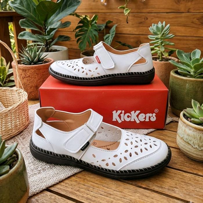 Sepatu S03 Kickers Kekinian Shoes