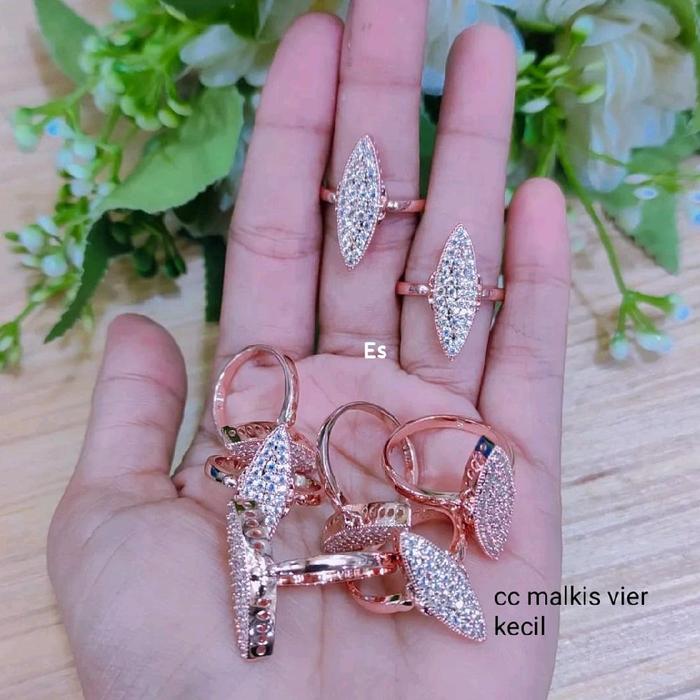 Cincin malkist_cincin Elisabeth mewah dan elegan