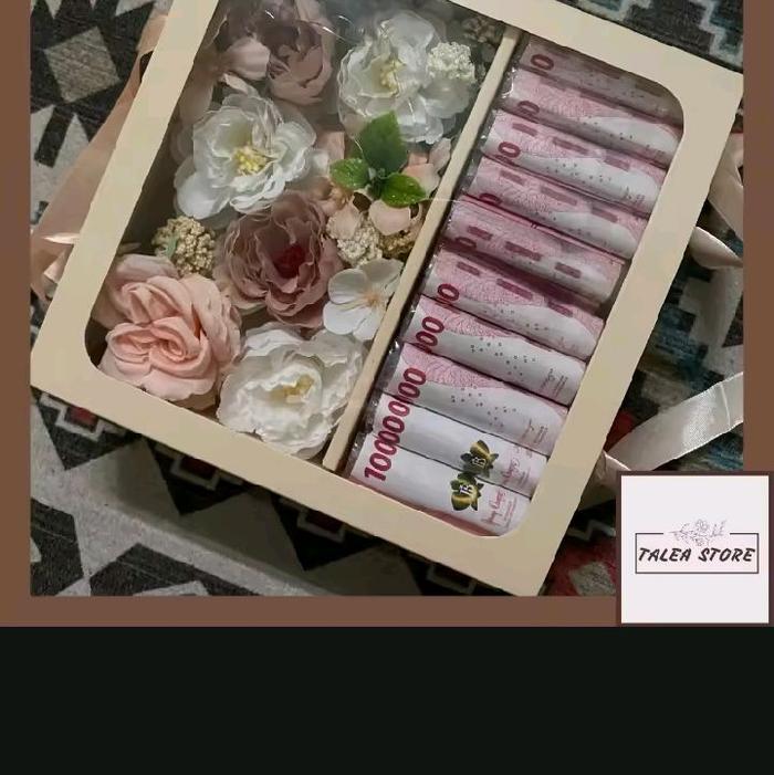 Talen Store Hadiah Kado Uang Kertas 100 Ribu dalam Kotak Bunga Cantik untuk Acara Spesial