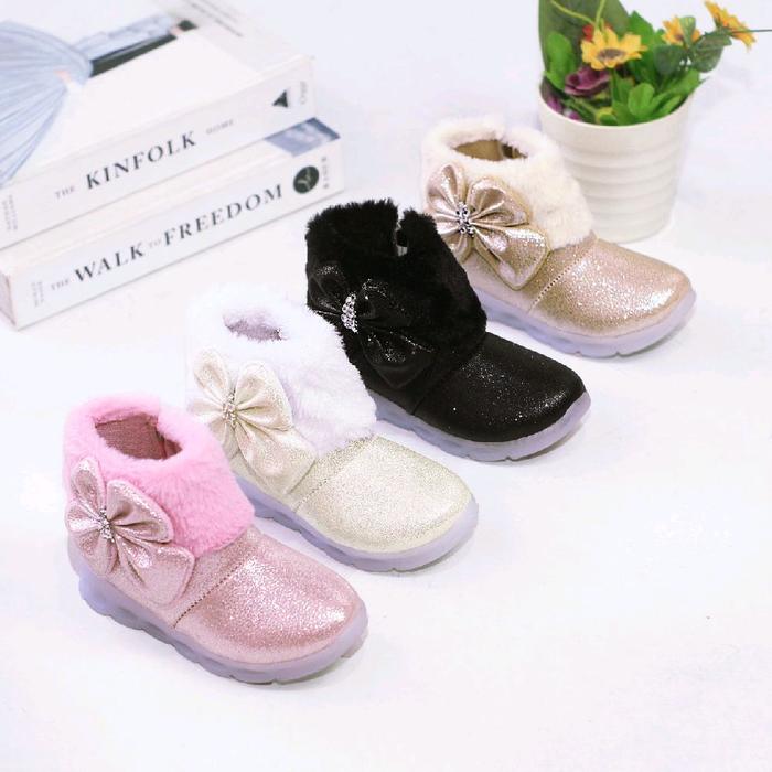 Sepatu Bot Anak Perempuan Motif Pita Amel YT07