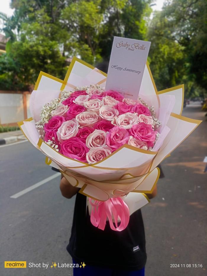 Hand Bouquet Mawar Buket Bunga Valentine Buket Bunga Wisuda Kado Ultah Gift Birthday Buket Birthday 