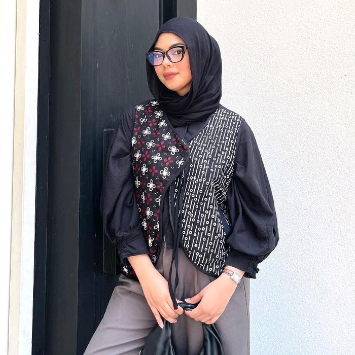 SAIARA VEST NAWILA BATIK KOMBINASI