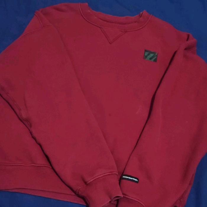 crewneck  thisisneverthat