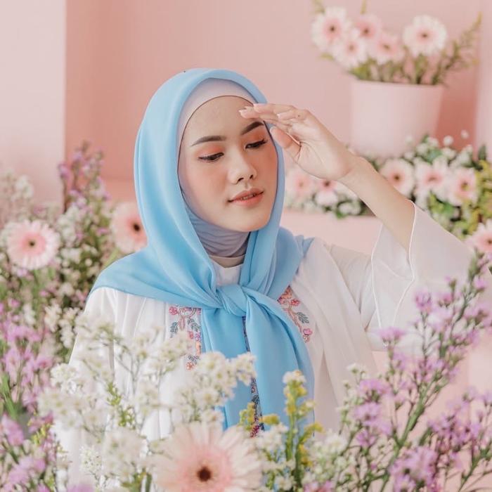 Hijab bella square pollycotton premium ukuran 110X110 anti letoy  Kerudung Lembut Tebal Nyaman Segi 
