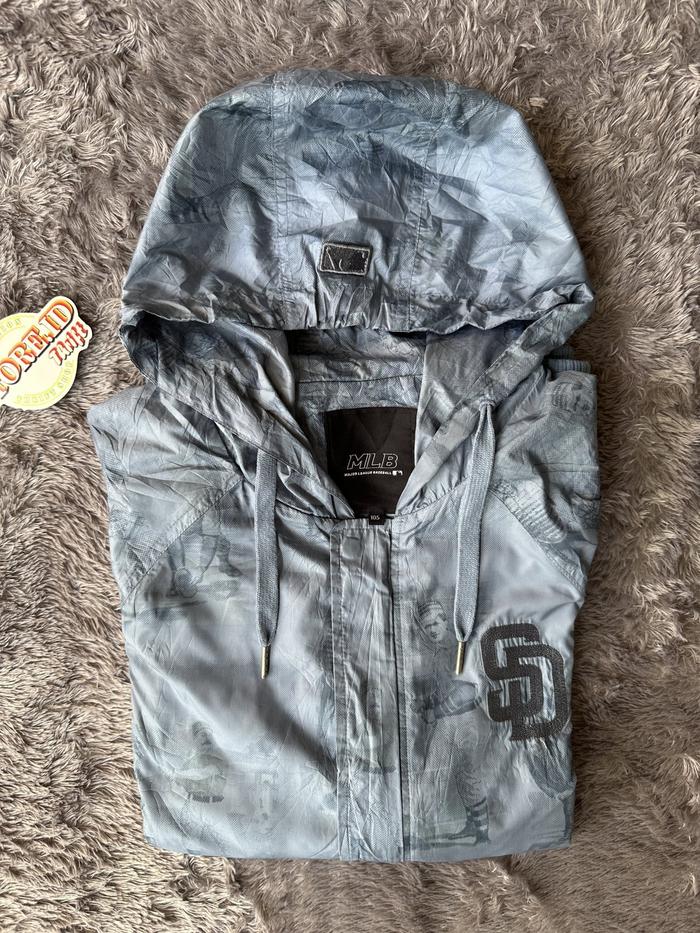 Jaket MLB full print motif base ball