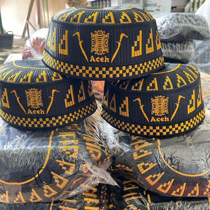 peci khas Aceh kopiah Hitam
