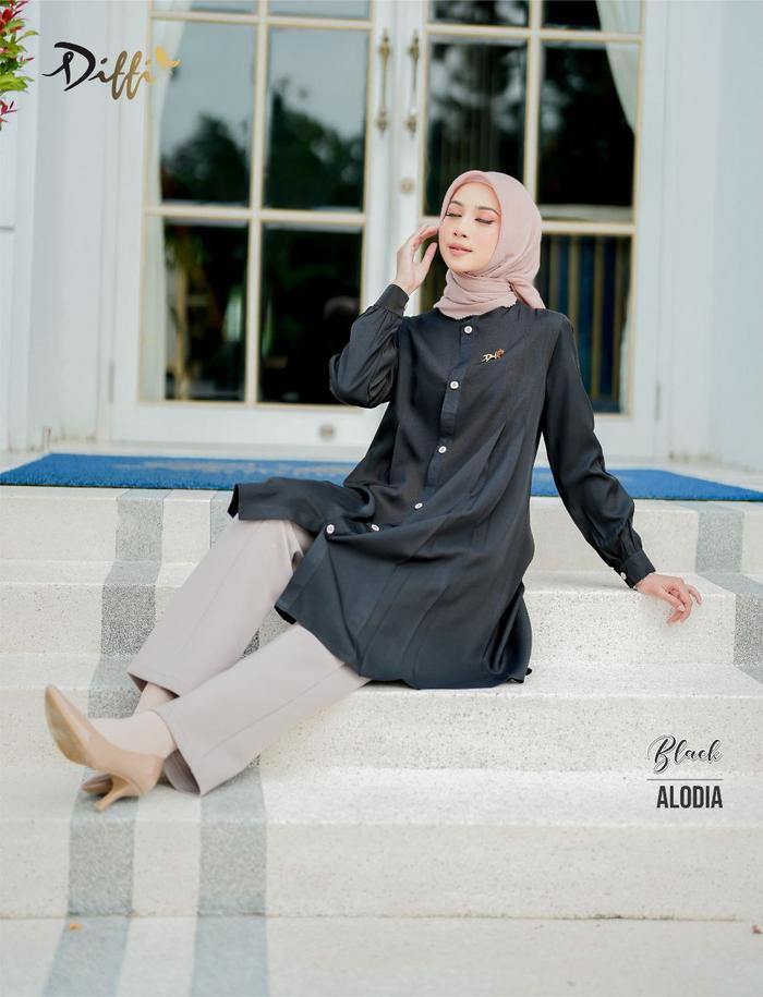Alodia Tunik by Diffi - Black size S