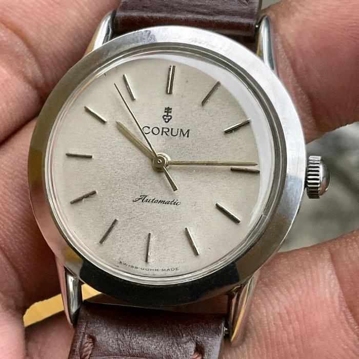 JAM KUNO SWISS HIGH END MEWAH  : CORUM AUTOMATIC ORIGINAL TAHUN 1960AN
