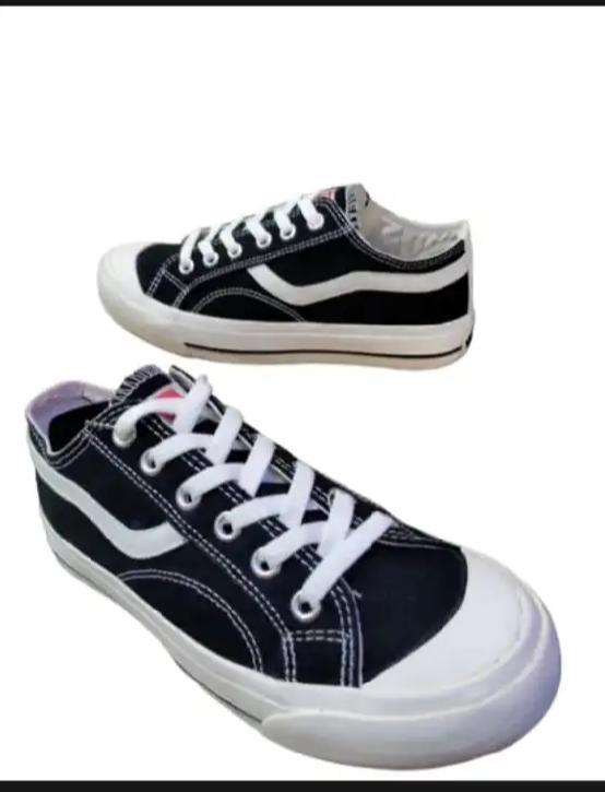 Sepatu Sneakers Vantella Wanita Simple Terbaru - Casual Shoes