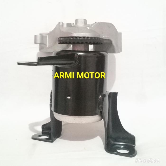 Mounting Depan Kanan Ford Fiesta Semua Type Genuine Part Fomoco R1