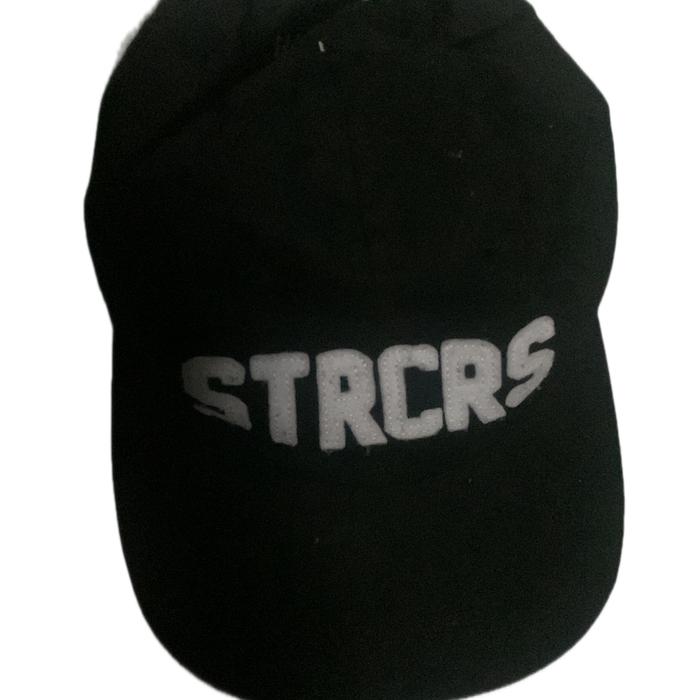 Topi starcross hitam jepit belakang