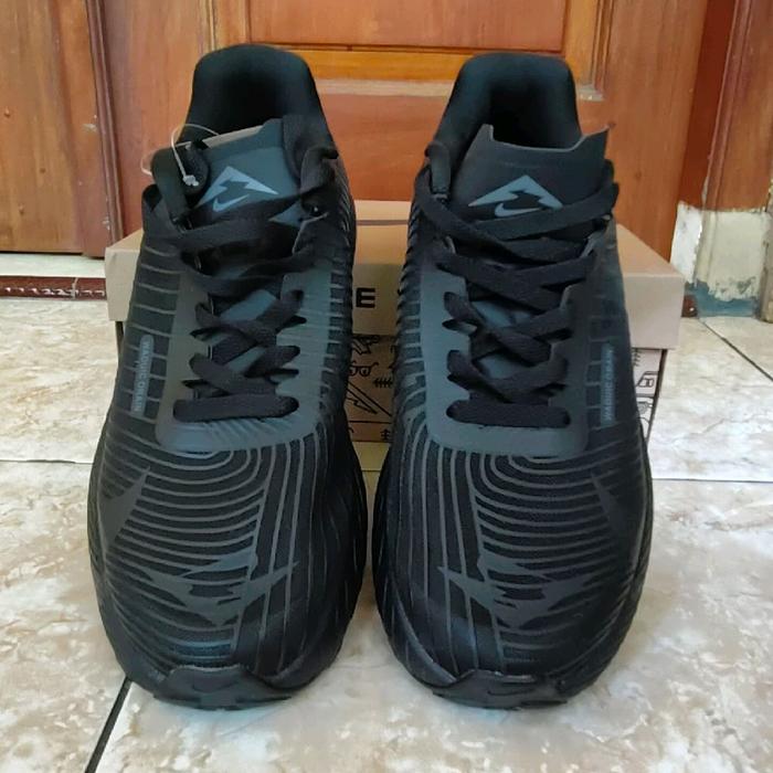 NIKE TRAIL RUNNING FULL BLACK