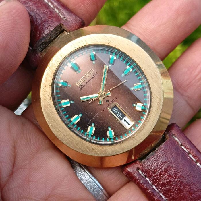 SEIKO OVAL DIAMATIC BEAUTIFUL GRADIEN BROWN DIAL - PRESSMATIC SERIES CAL 6119 (EXTREME RARE)