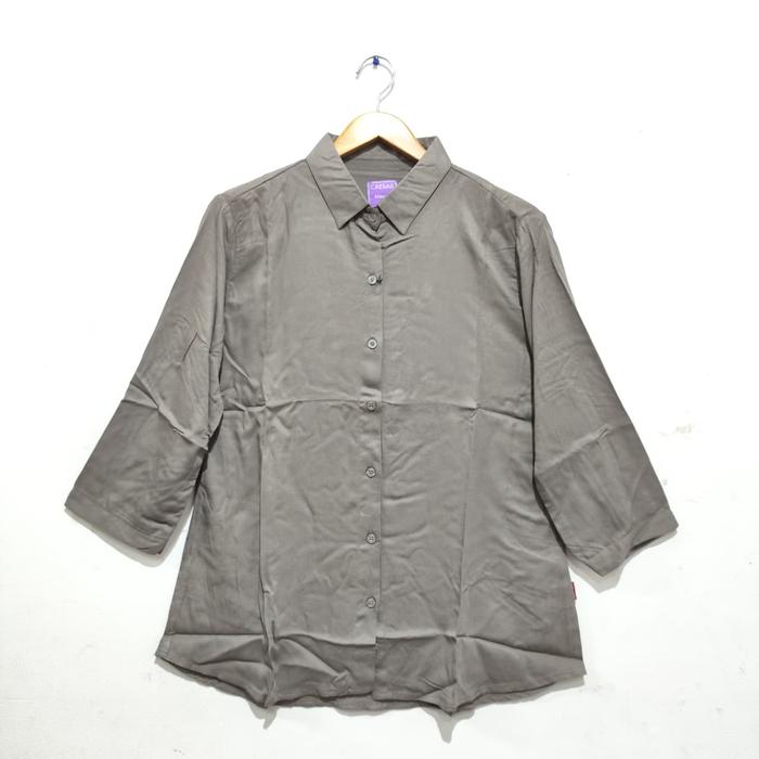 CAESAR Ladies Blus/Blouse Wanita Abu-abu Polos Lengan Panjang 890AB
