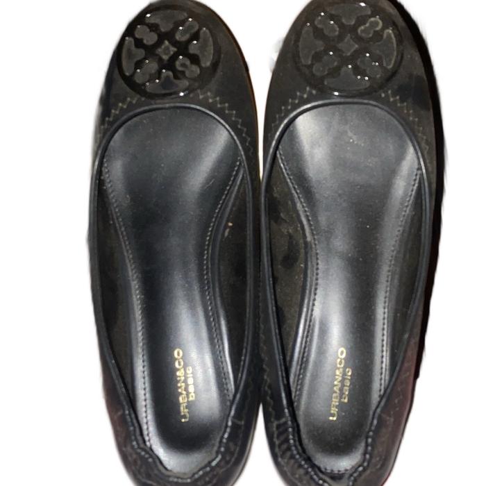 Flat shoes urban n co warna hitam tanpa heels