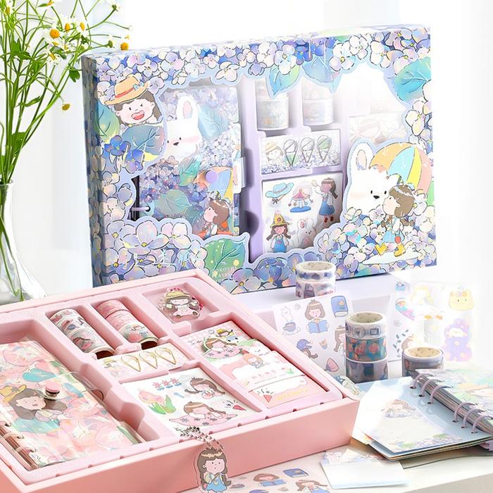 94Pcs Cute Notebook Scrapbook Kit Journal Kit Set Gift Box / Paket Set Agenda / Notebook lucu/diary 