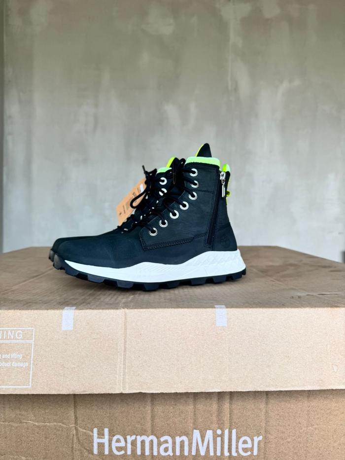 Timberland Brooklyn Zipper Black Nubuck Sneaker Boots