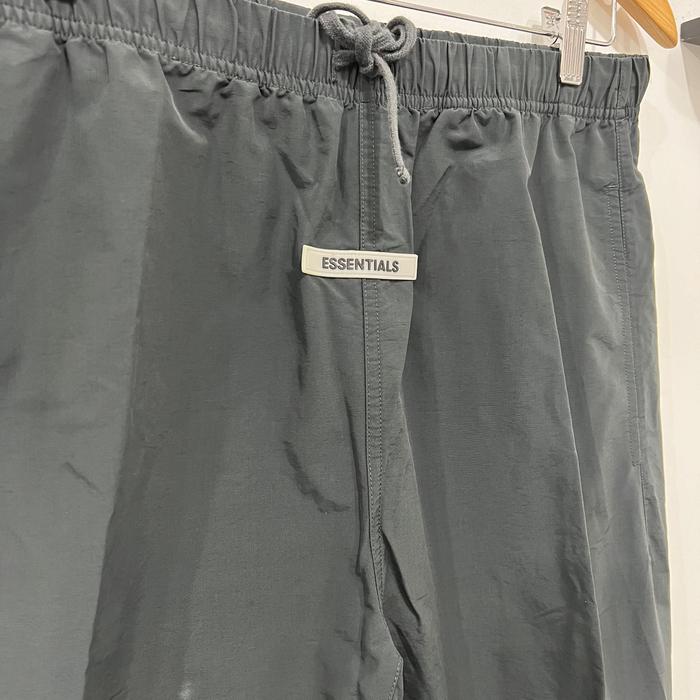 Celana Panjang Fear Of God Essentials Nylon Track Pants Black (VNDS)