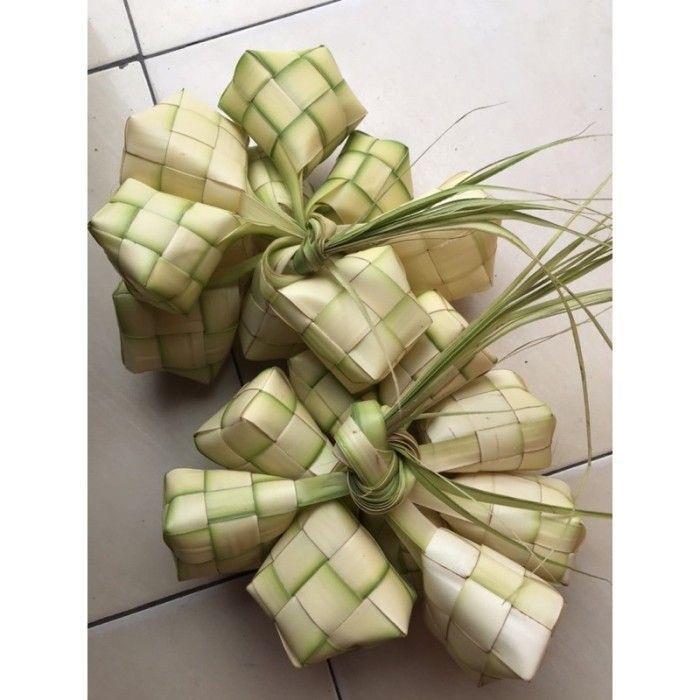 Cangkang ketupat siap pakai dijamin sampai tepat waktu berpariasi - 10 pcs