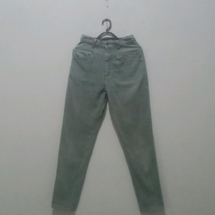 HAI SPORTING GEAR  Pria P 98 L pinggang 32 L paha 25