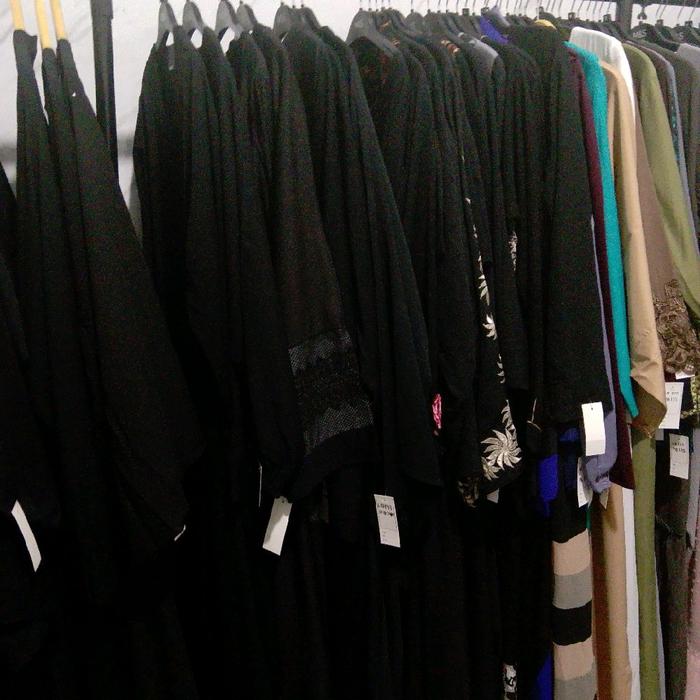 abaya Dubai Kuwait Mesir Saudi