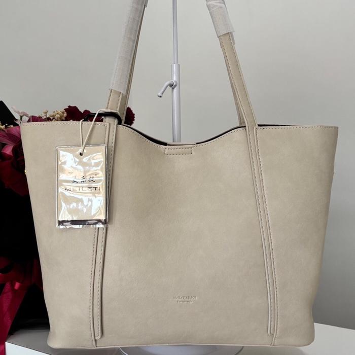 Yadier bag                                                  .
