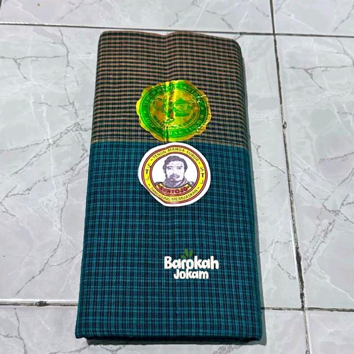 Kain Lurik Persit