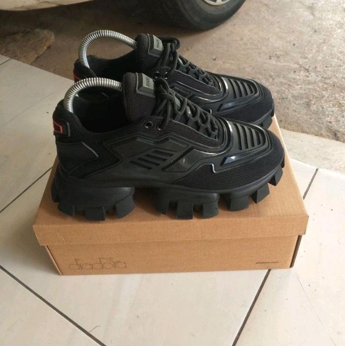 sepatu second prada cloudbust thunder size 40 original authentic
