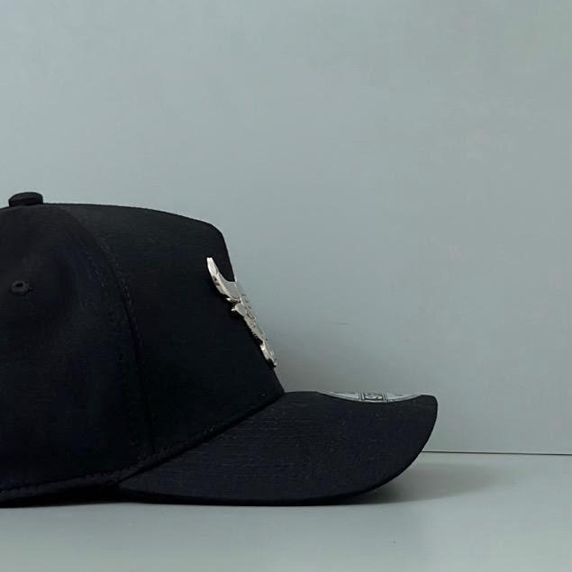 TOPI BASEBALL HITAM SILVER BANTENG