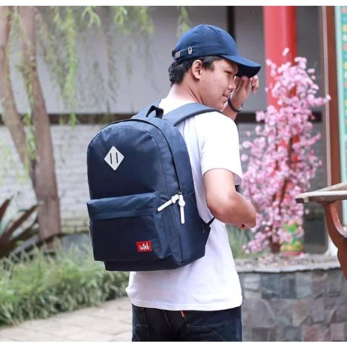 TAS SEKOLAH RANSEL PUNGGUNG PRIA HITAM POLOS DISTRO ORIGINAL MODEL SEKARANG Backpack