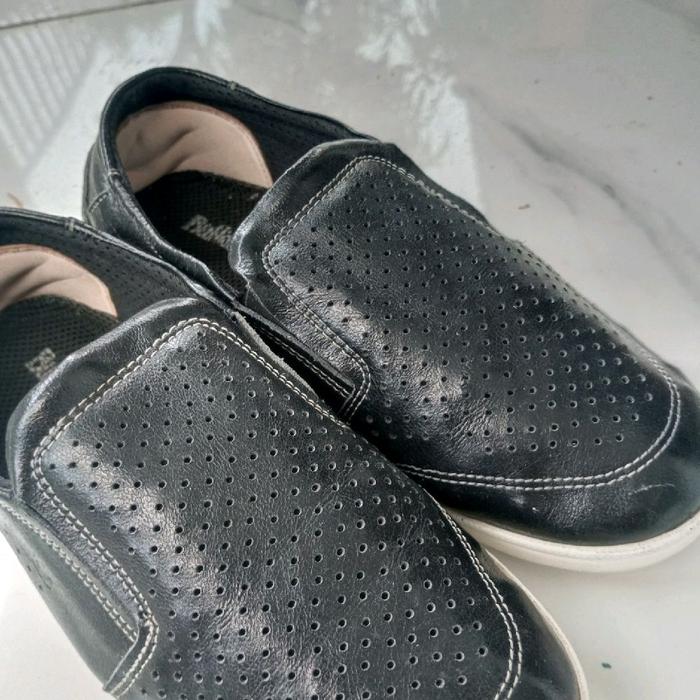 Sepatu Branded Buffalo Kulit SlipOn Size 42 (Second)