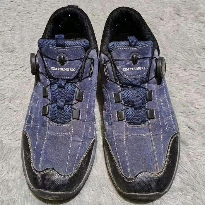 sepatu boa System casual Kim Young Joo size 40 insole 25.5 cm / 255