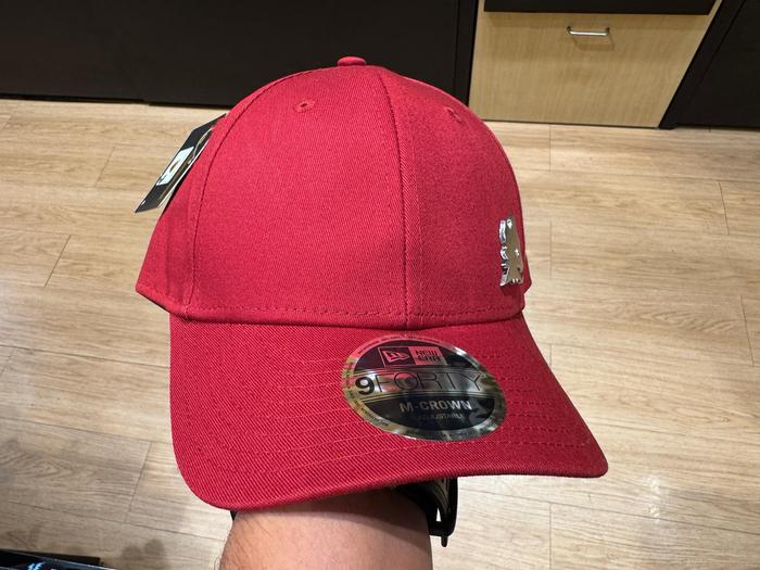 Topi New Era 9Forty M-Crown AS Roma Metal Red Cap