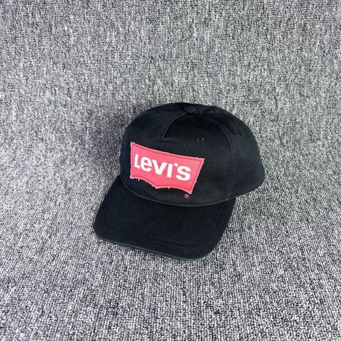Topi Levis Cap Second Preloved Original 635